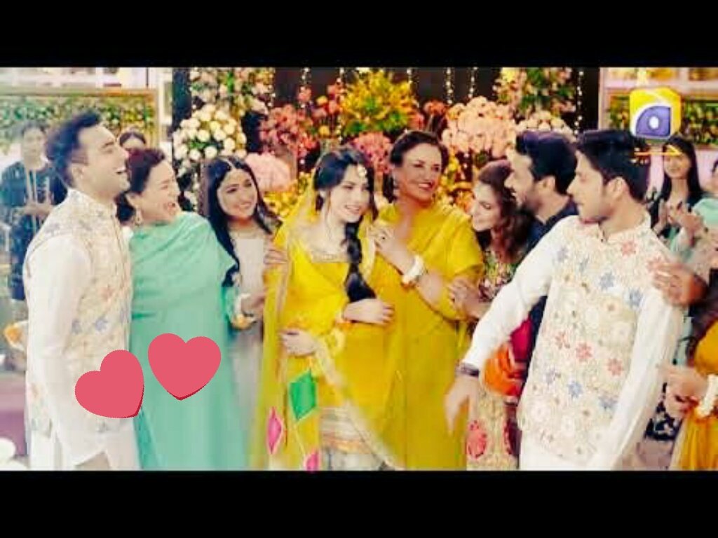 SyedaAlima1's tweet photo. Family is the most important thing in the wolrd 💞 https://t.co/ZReakEta79