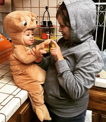 ThisIsYourAlien's tweet photo. You asked for it! Another #babycostume video. Babies walking around as E.T. is hands down the best thing of #Halloween2019 (scroll for video) https://t.co/fAwwGrJAEA https://t.co/sk5POv2NRN