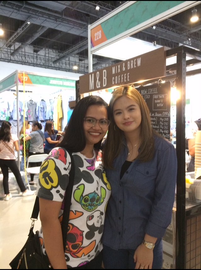 CrisostomoLicel's tweet photo. Happy birthday Bei! Thank you for inspiring us and for being one of our role model. May God give what your heart desires. More blessings to come. You deserve it all. Always wear that smile. Missyou. God bless always. ILOVEYOUTOTHEMOONANDBACK! 🎂🎁💕P.S Hope to see you soon! 🙏🏻 https://t.co/Gz1SLK0B1N