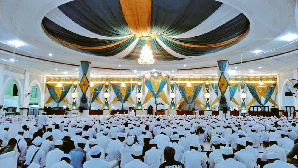 Mahadalyalfith1's tweet photo. لما دعى الله دعنا لطاعته * باكرم الرسل كنا اكرم الأمم

Ahad awal bulan Rabiul awwal https://t.co/MSUlmzsCTJ