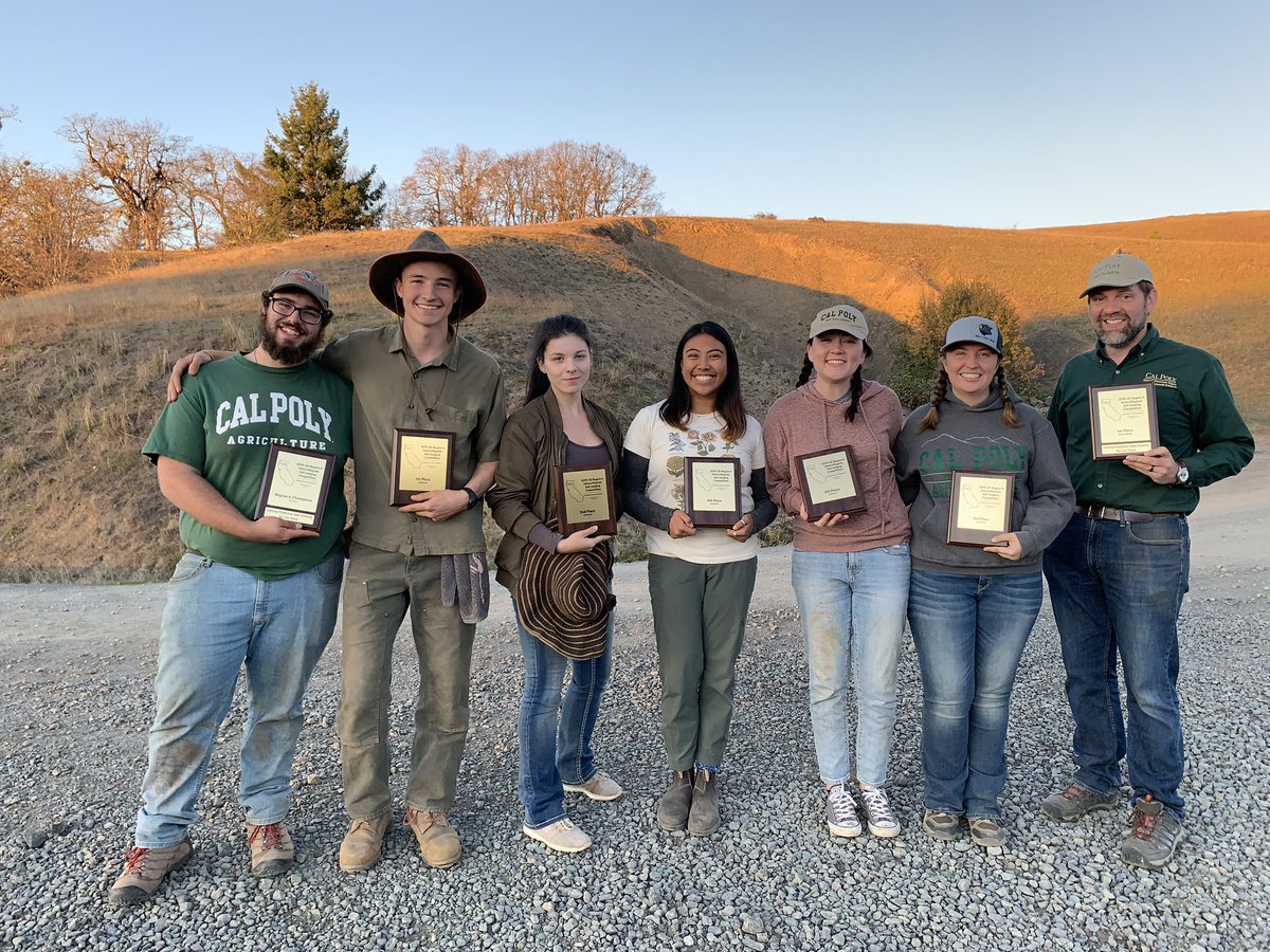 JudgingSoil's tweet photo. 2019 Region 6 champions Cal Poly ASA-SSSA Region 6 Soils Contest  @CalPoly @CalPoly_CAFES @NRESCalPoly @NCSS1899 @PSSAC @SSSA_soils @_SASES #region6soiljudging https://t.co/azjIZPyfKz