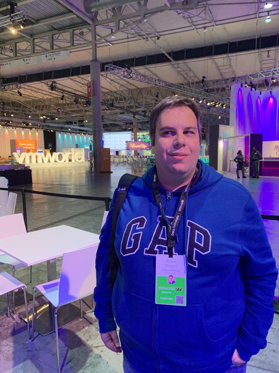 roccodragani's tweet photo. Check in done... my journey begins @vmworld! 
#vmworld #vmworldselfie https://t.co/mPcObx2Kgn