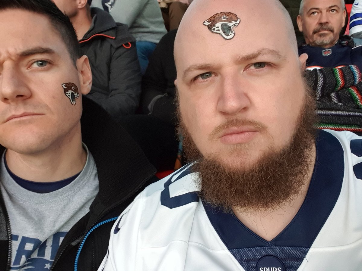 big_lou_ledge's tweet photo. #NFLUK  #DUUUVAL #Gojags https://t.co/RmKc2MUhOj