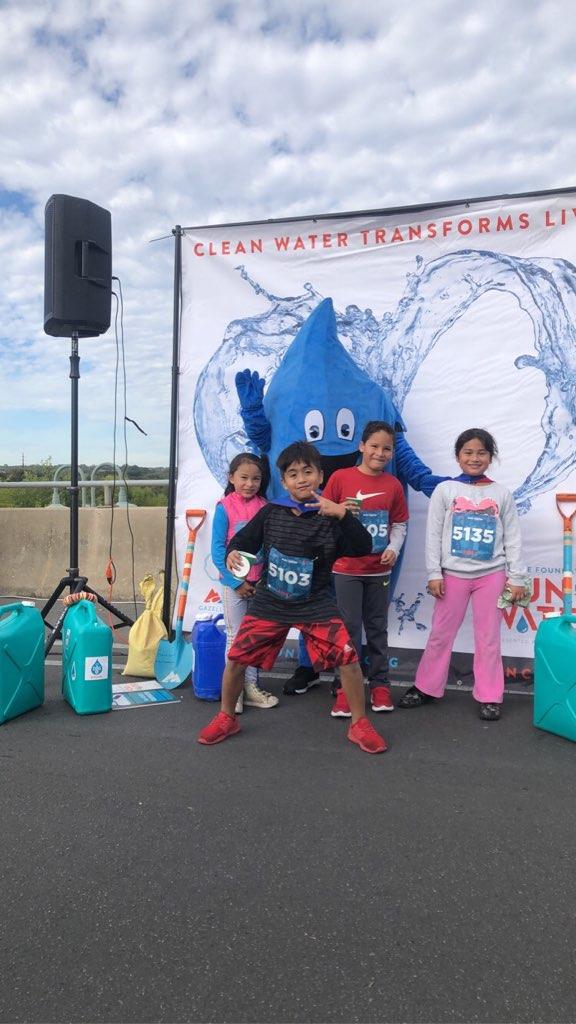 dvisdlead's tweet photo. Track and field @dvisdlead students from @DVISD_HDES ran and completed the #runforthewater 1k this morning.  Proceeds from this race go towards providing drinking water to countries who don't have clean water.  Thanks Coach Campos! #LEADlife #DVPROUD #HDEPROUD https://t.co/5JPaTRKRPi