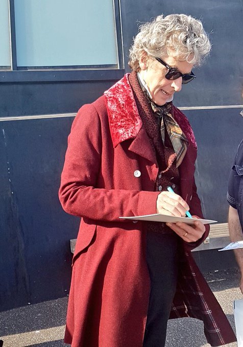 safe place for peter capaldi stans tweet media