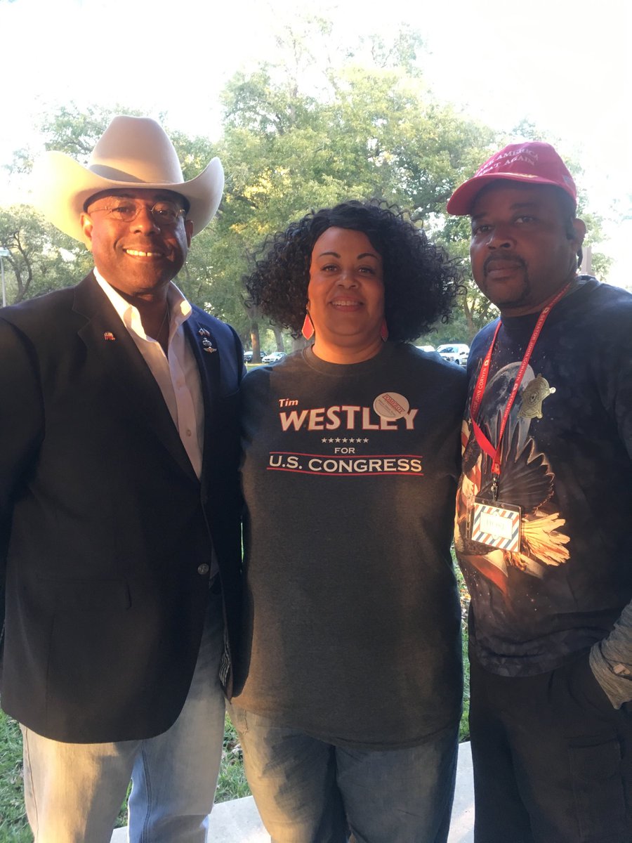 frhman's tweet photo. Fights on. Just had a picnic with Guadalupe #GOP Laying out the message re:long term footprint in the black #AA &amp; hispanic communities No outreach (stay reach) #localelections matter Don’t forget the #schoolboard https://t.co/N0T6khqQww