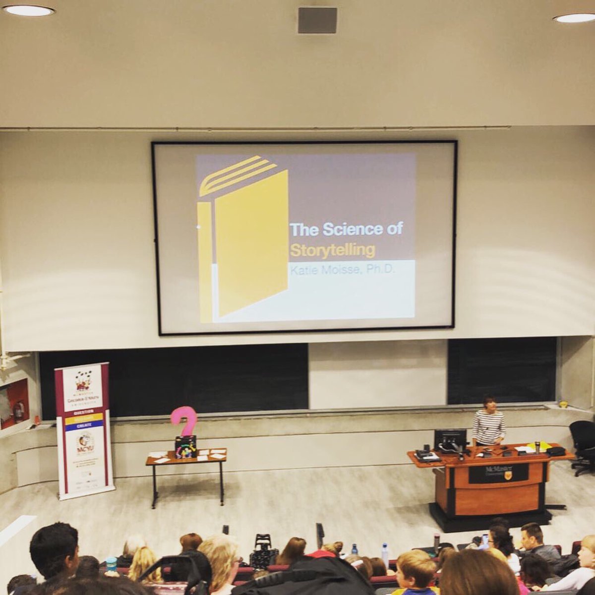 BGCHamHal's tweet image. #MiniScientists exploring why stories are a great way to learn about science! @mcmastercyu #MCYU 🧬📖 Visit mcyu.ca for future series!