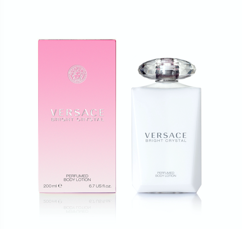 davelackie's tweet photo. Hurry! It's another #VersaceBrightCrystal Birthday Twitter SPEED DRAW! In one hour we're drawing for a Versace Bright Crystal Perfumed Body Lotion. It is beautifully hydrating with a light floral scent. To enter, RT &amp; follow @davelackie https://t.co/qGZbZ3ppZb