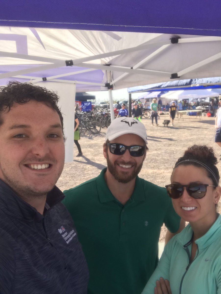 UAPhxSportsMed's tweet photo. Mountain bike racing coverage. Beautiful day in Arizona and getting to cover with awesome medical crew with current fellows Arie and Matt. @EvanWerkMD @DrMattSteele @TheAMSSM #sportsmedicine #medicineinmotion https://t.co/Mvbniv6oF5