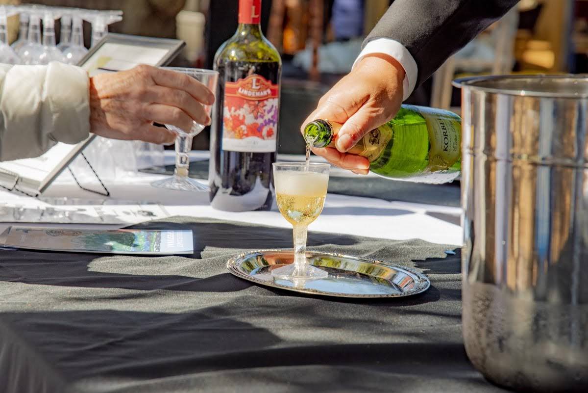 ggafest's tweet photo. The Champagne Tent is always a crowd favorite 🥂 Stop by for a little bubbly 🍾 https://t.co/aJ5hv11JNK