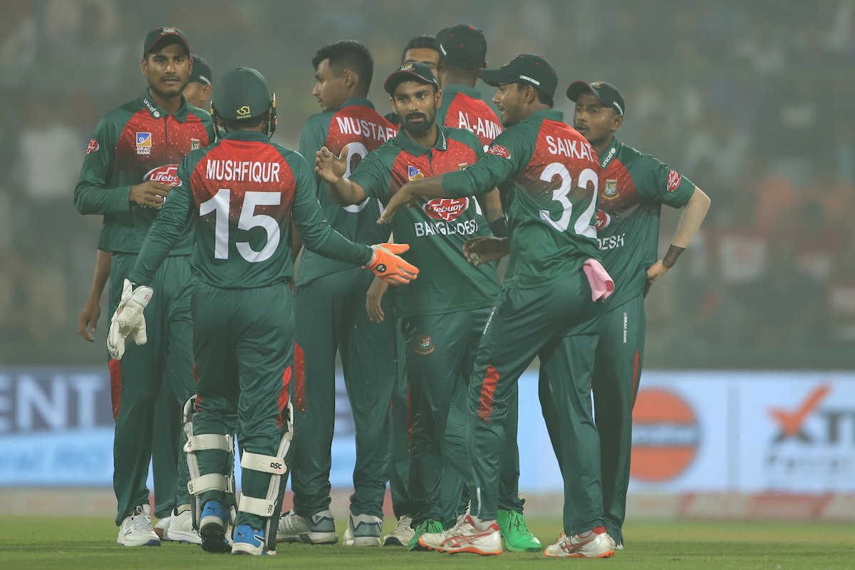 Jeet01078772's tweet photo. It's happen because When You have experience players but you don't want to use them and always looking for the replacement of that players.Use them  instead of pressurising them to take retirement @BCCI #IndvsBan https://t.co/ceIiayCHmt