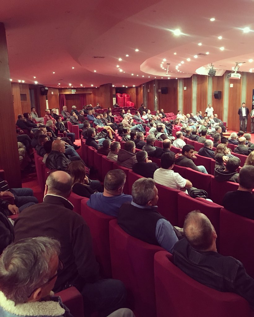 ozgurerdursun's tweet photo. Bugün Eskişehir’deydim @EskEytSydD Değneğinin düzenlediği panelde şunu gördüm #EYT pes etmez! @gonulborann @EytSydDernegi @alperozupak @BursaEytD https://t.co/ye3st3pXvj