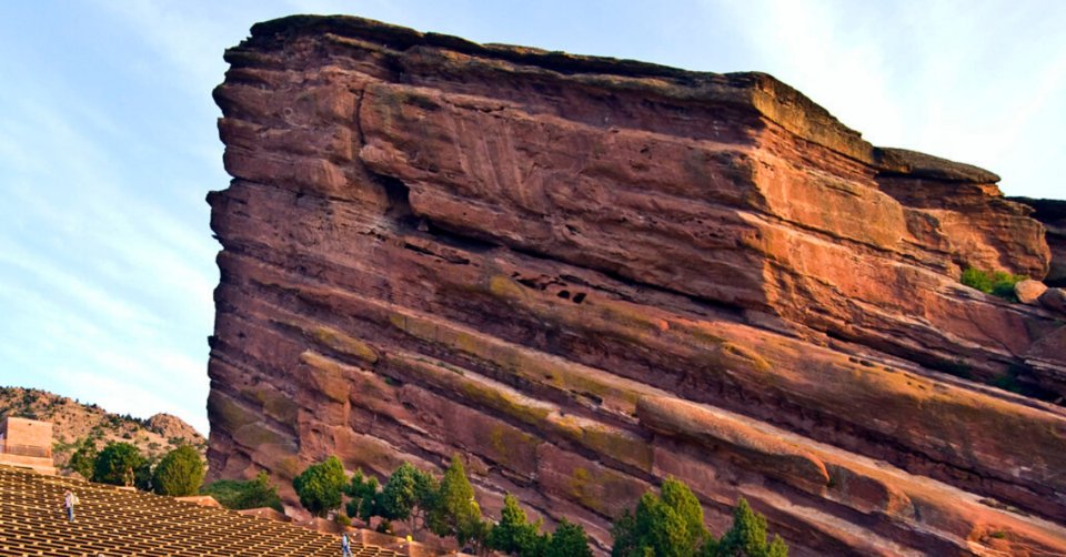 jennstenbak's tweet photo. Fun fact for those moving here: Denver has more than 200 parks within the city and 20,000 acres of parks in the nearby mountains, including spectacular Red Rocks Park &amp; Amphitheatre.  – https://t.co/ahLUgJ4hvb #denver #denvermove #movetocolorado  #coloradonature #redrocks https://t.co/nPNw8zD1qn