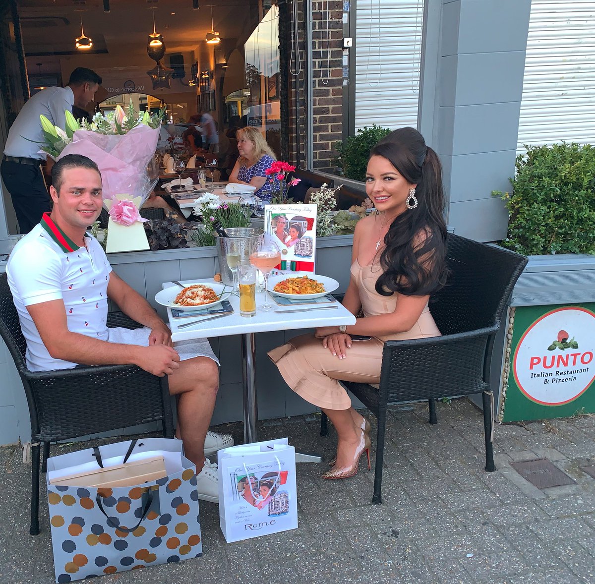 Had to pull the 🎺 out the bag 😉 <a href="/OFFICIALASCOT/">Absolutely Ascot</a>