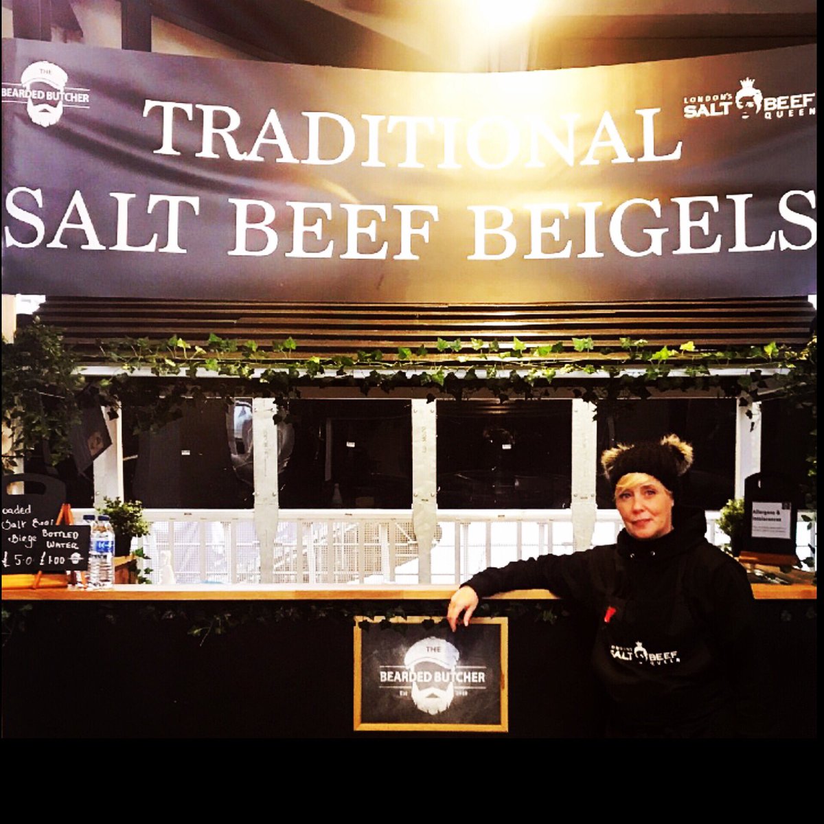 Fantastic day over West Ham again for us and our Salt Beef Beigels, our best day so far.
Well done to the Salt Beef Queen and her little gang.
Really starting to build up a little following with the supporters now, even tho most of them Still don’t know we are there !!