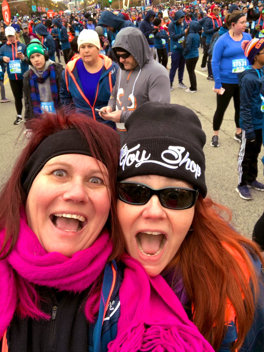 KarenSako's tweet photo. 2019 Chicago Hot Chocolate run with my sister!!! We did it!!! 3 year legacy for me and 5 for her!!
#runforchocolate #chicago #chicagoArtist https://t.co/pJM3HiR6Px