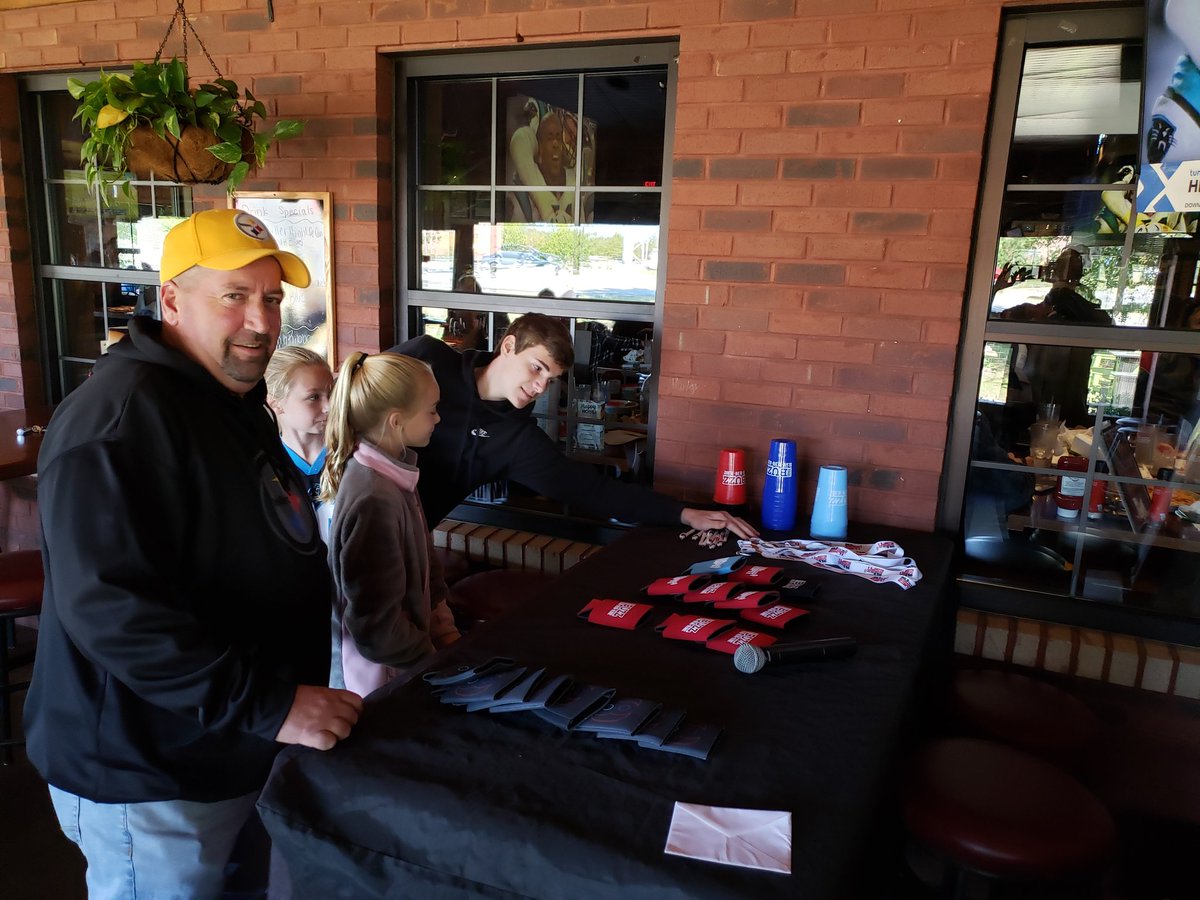 SportsChannel8's tweet image. It's such a nice day here at the in Wake Forest, we set up out on the porch! More Panthers fans than any other team, but lots of Steelers, Eagles, Bears and Redskins fans, too. #AleYeah 

So busy we missed Kyle Allen's interception. But he'll probably throw another.