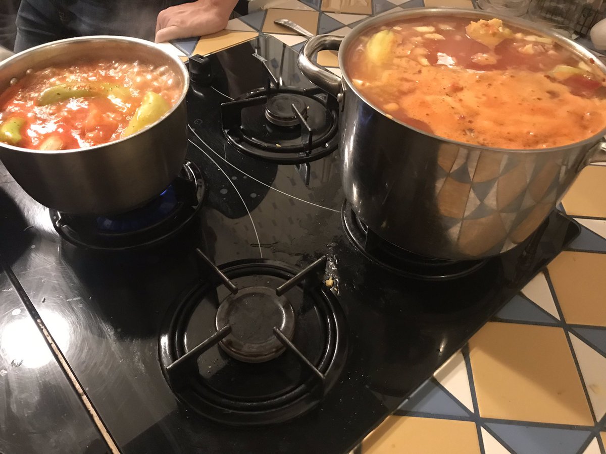 StPetersbourg_W's tweet photo. C’est le moment de cuisiner une GRECHKA a la Russe :)), bon app ... #grechka #saintpetersbourg #cuisinerusse https://t.co/WbfklASH0L