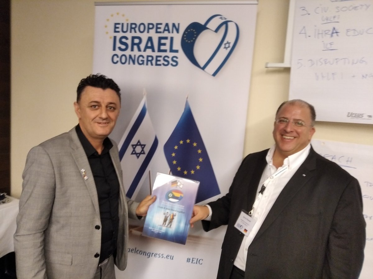 druzevets's tweet photo. Welcome @Ostrov_A to our growing little world! Now that U R here we can officially get 🌟 started!! 🇮🇱🇮🇱🇮🇱🌠🌠🌠🇮🇱🇮🇱🇮🇱🇩🇪🌍🇪🇺🇧🇬🇸🇪🇵🇱🇮🇪🇬🇧🇨🇭🇺🇦🇧🇪🇪🇸🇮🇹🇸🇯🇫🇷 Dankeschön
@SachaStawski #Maya &
@Israelkongress 4 a productive/fascinating #EIC19 weekend! We pray to host y'all in Israel soon! https://t.co/BDclIpfkOr