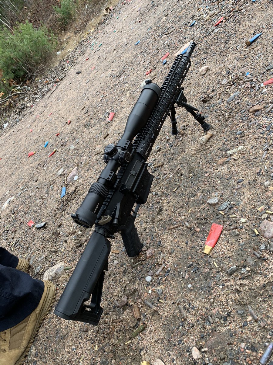 TWilsonOttawa's tweet image. Sighted in our hunting rifles this weekend. Yes, that’s right ... HUNTING rifle. 

Our trucks don’t look like grandpa’s and neither do our guns. 

#HuntingSeason #BlackGunHunting 🇨🇦🦌 #CanadaHunts