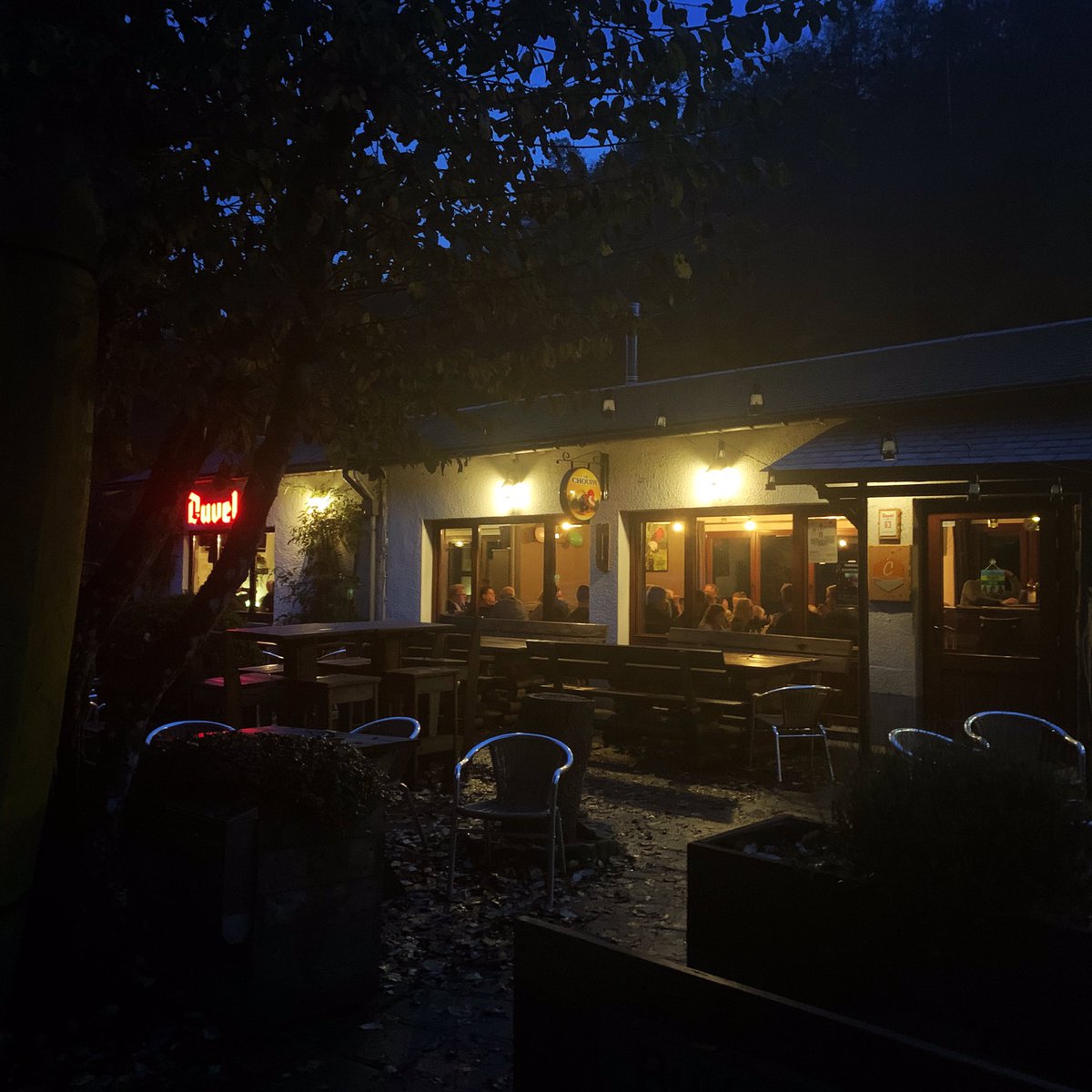 Het is binnen beter dan buiten! 
#cpbuitensport #restaurant #eetcafe #lekkereten #gezelligheid  #cpcamping #weeswelkom #houffalize #mtbverhuurhouffalize #cpfietscamping #camping