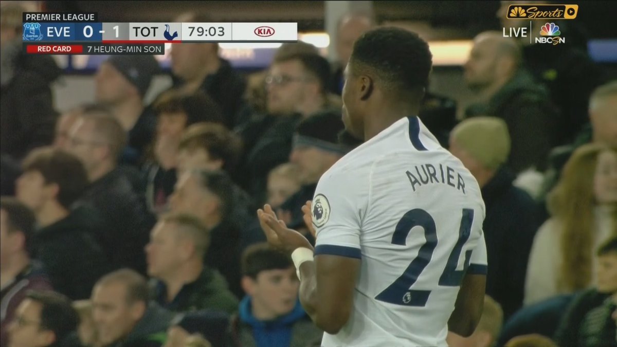 VibesFoot's tweet image. La prière de Serge Aurier et les larmes de Heung-Min Son après la grave blessure d'André Gomes lors d'Everton - Tottenham...

Le football, plus qu'un sport ⚽️❤️