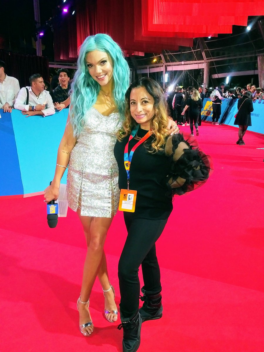 Our @MTVUK stunner @BeccaDudley is rockin the red carpet #MTVEMA2019