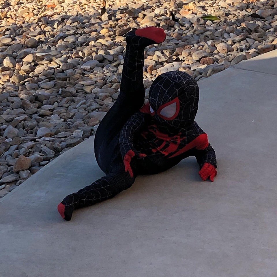 Squejeee's tweet photo. Live for a woittle@bit with Spider-Man hanging out in the background playing some destiny come chill for a bit.
https://t.co/b8mIg3qxFr
#streamer
#mixer
#spiderman
#destiny
#wehavingfun https://t.co/WcLQibO2xf