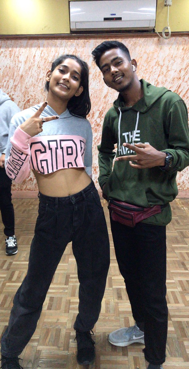 jeni_dancer's tweet photo. Great day with the power girl 💥💥@JhaVartika https://t.co/uXVhogQGEu