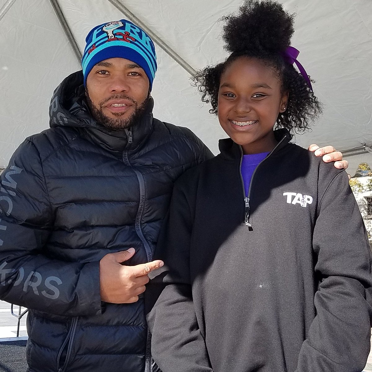MissCourtneyJae's tweet photo. Me and DJ Flava @djflavashow today at the 10th Annual National Race to End Womens Cancer! 💜@foundationforwomenscancer

#endwomenscancer #fwc #awareness #djflava #courtneyjharris #supporter #washingtondc #courtneyj #cancerawareness #courtneyjaeharris #courtneyjae #freedomplaza https://t.co/S335On4QHd