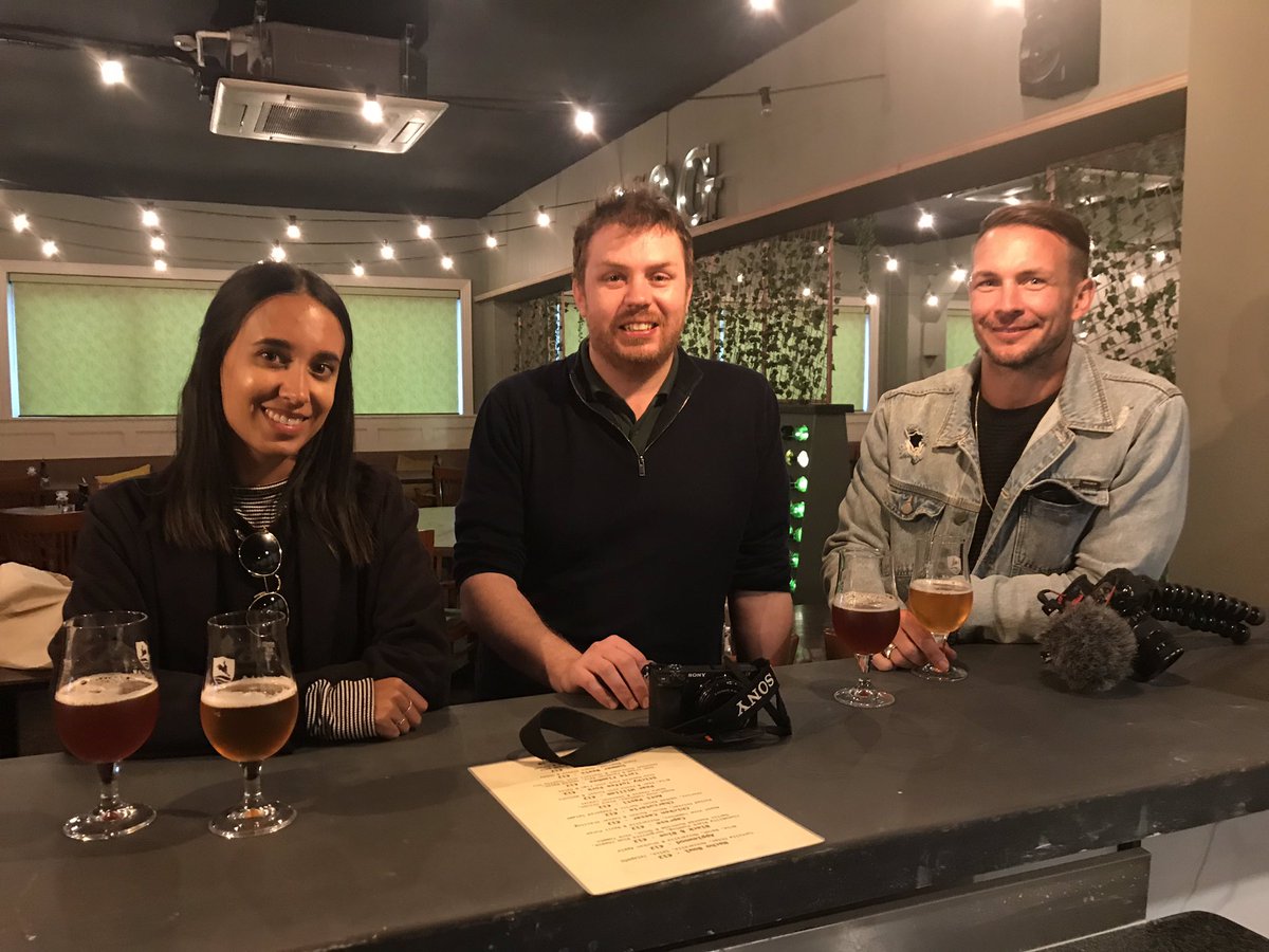 DonegalFoodTour's tweet photo. Chris at @GanderPizzeria talking our guests through their @KinnegarBrewing tasting while the pizza is being made on our last stop on today’s Taste the North food tour. #tastetheisland #foodtour https://t.co/vi728Z8T7p