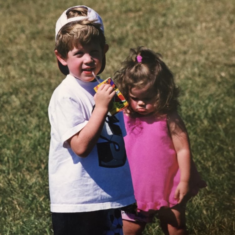 Vance19Dee's tweet photo. When your brother takes your juice... https://t.co/xJ39ucUdGN