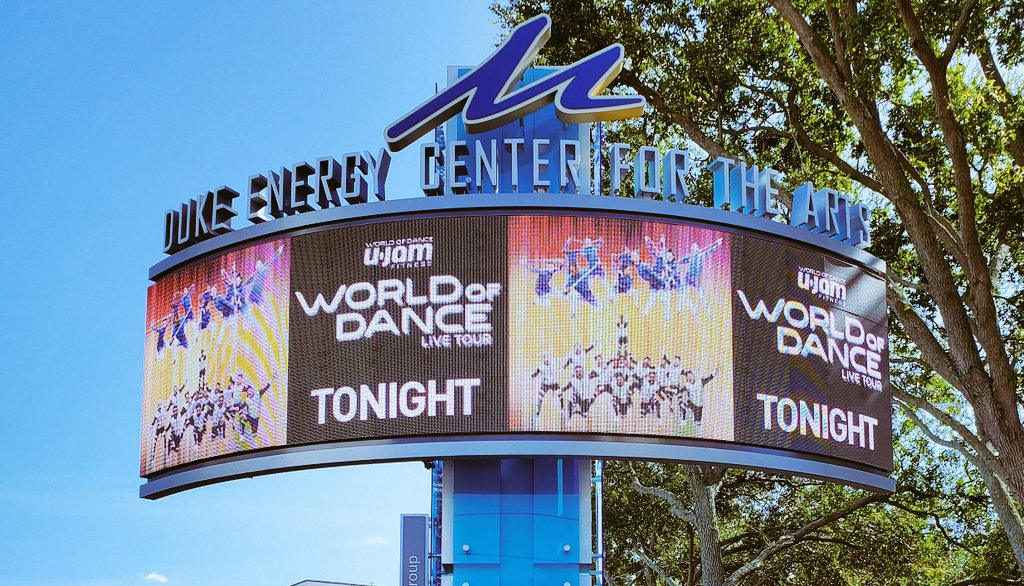 MahaffeyTheater's tweet photo. ✨ TONIGHT! ✨

World of Dance Live stops in St. Pete bringing The Kings, Unity L.A. and Luka &amp; Jenalyn to our stage! 

🚪: 6pm
🕺💃 :  7pm
🎫 Tickets start at $35 and can be purchased at our Box Office, online at https://t.co/s1TuANZTM8  or by calling (727) 300-2000. ✨ https://t.co/XkPHPsVjyT