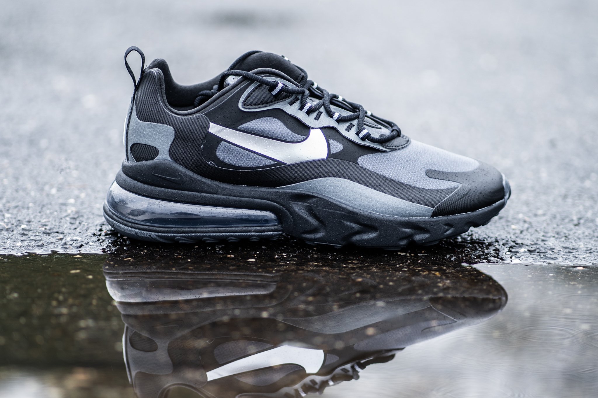 Nike Air Max React
