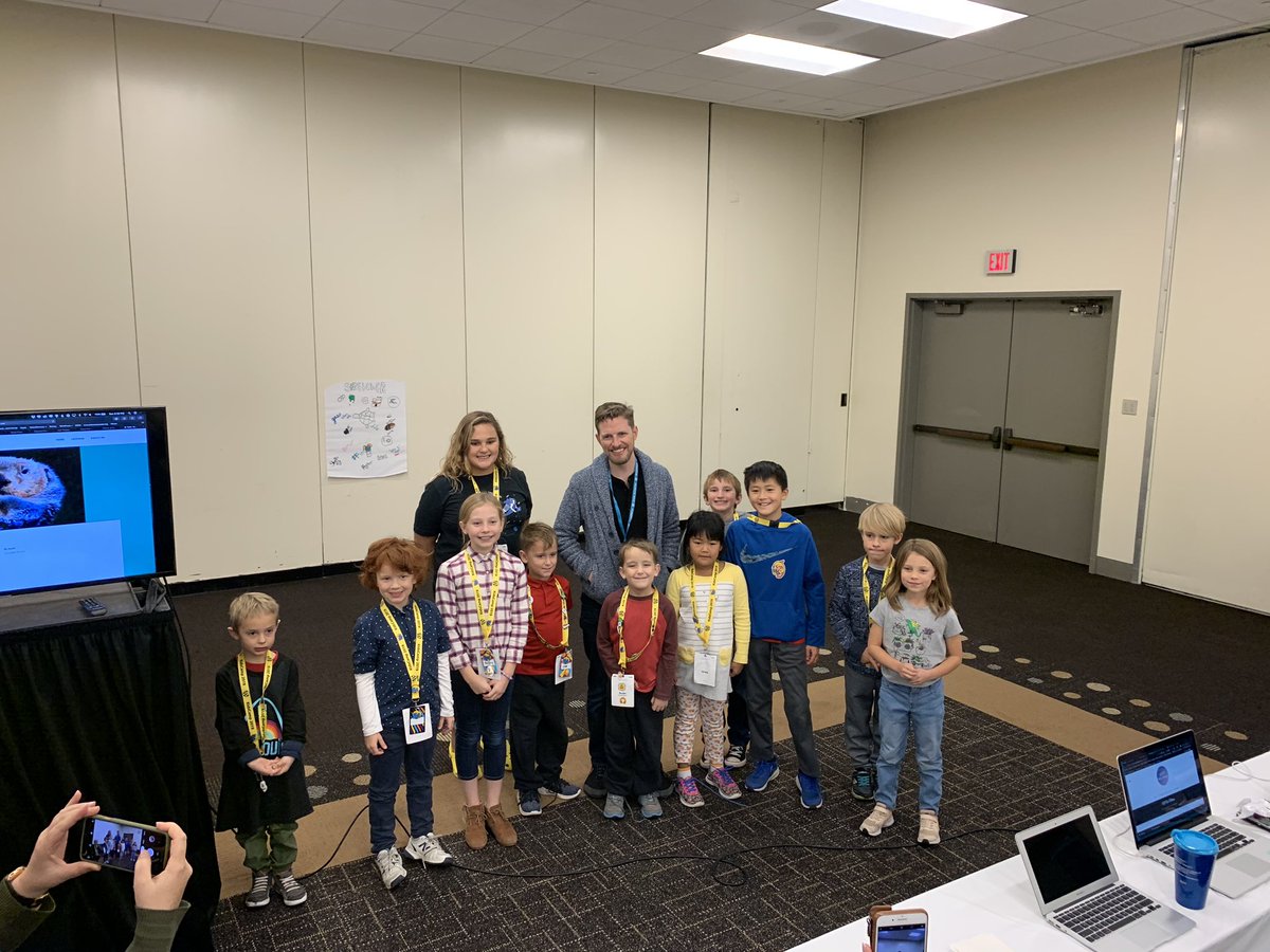 Michele_Butcher's tweet photo. The end of #WCUS @KidsWC #KidsCamp with @photomatt https://t.co/3kagLojPhZ