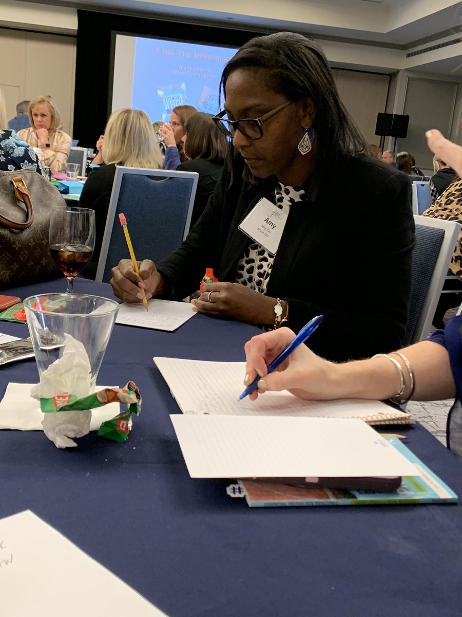 dbairrington's tweet photo. Setting goals to GROW leadership capacity as principals!  #WeLeadTX https://t.co/r6LAF1lxo2