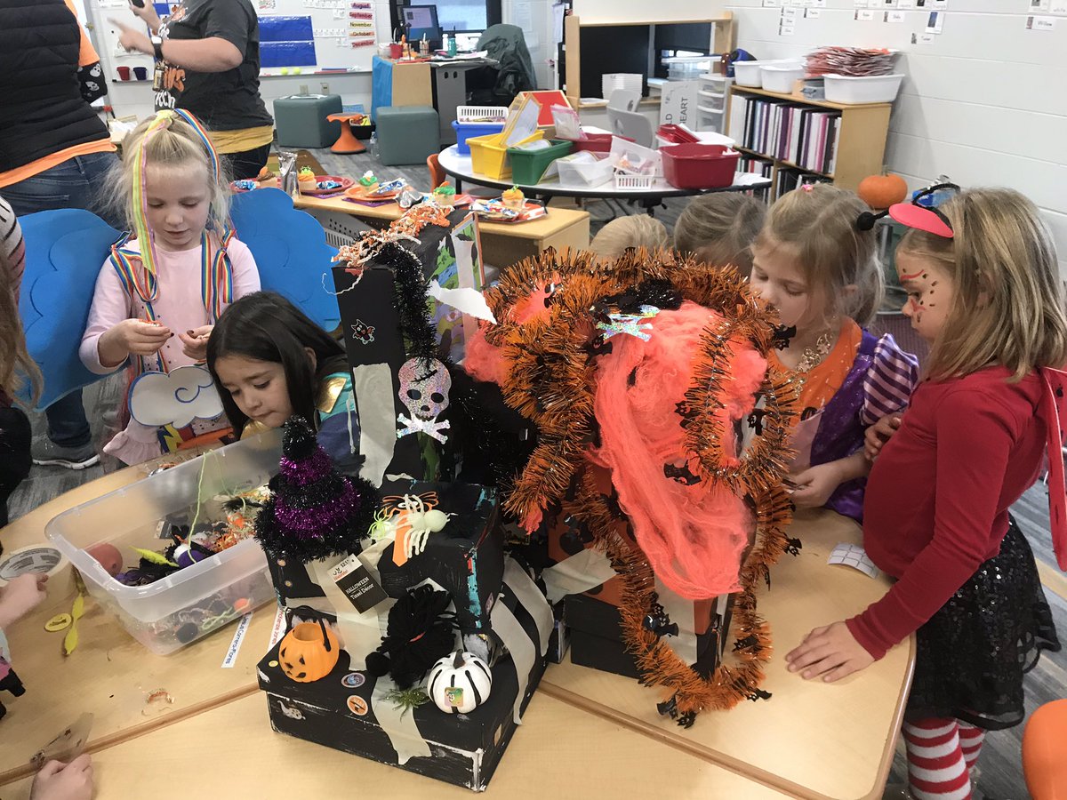 kellyannefitch's tweet photo. Check out 4K’s spooky haunted house creations...great teamwork, collaboration, turn-taking &amp; fun! #ETlearningignitED https://t.co/gq4mq9HhdU