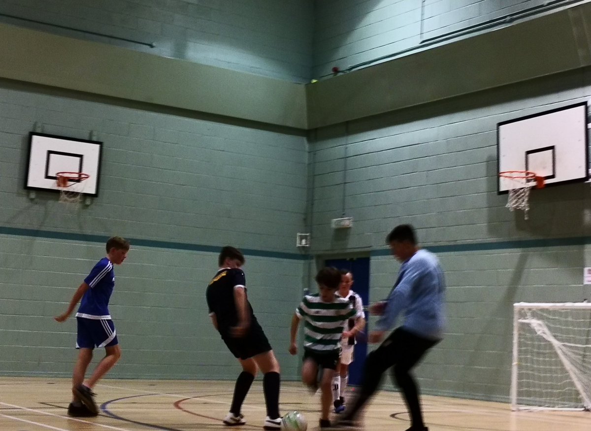 J9UAN's tweet photo. Excellent futsal session with Torwood Futsal... Juan really enjoying himself these days! @Gairdoch08Black + @FutsalTorwood + @scotlandcoerver = 🥅⚽✔️🏴󠁧󠁢󠁳󠁣󠁴󠁿❤️🇪🇸🎉🔥 https://t.co/dMpxwiuXDB