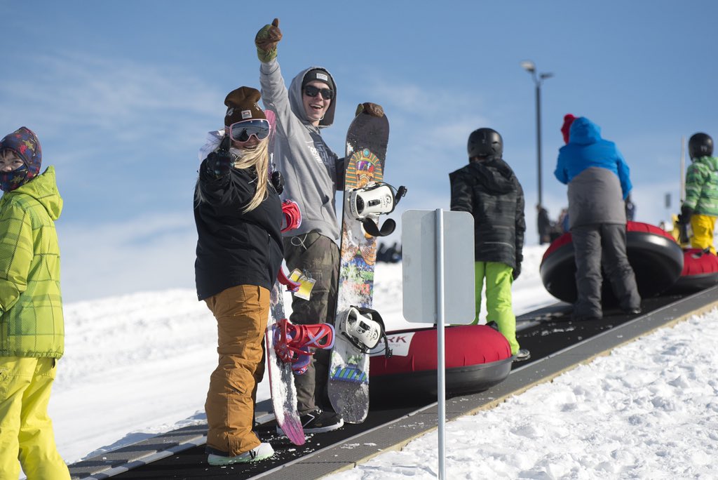 Saskatoon, the snow is falling and we’re adding more and more layers.. it’s that time of year... and we couldn’t be happier 😏. Season Pass presale is officially open! Visit our website  shop.optimisthill.ca