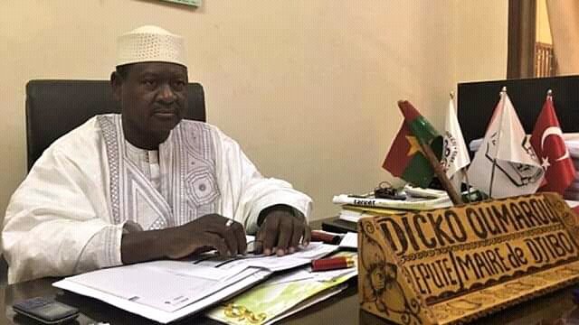 ouedadamo's tweet photo. Le #Député #maire de #Djibo Oumarou Dicko assassiné ce dimanche 3 novembre 2019 sur l'axe Djibo-Namissiga par des individus armés. https://t.co/8Bfzx28NFP