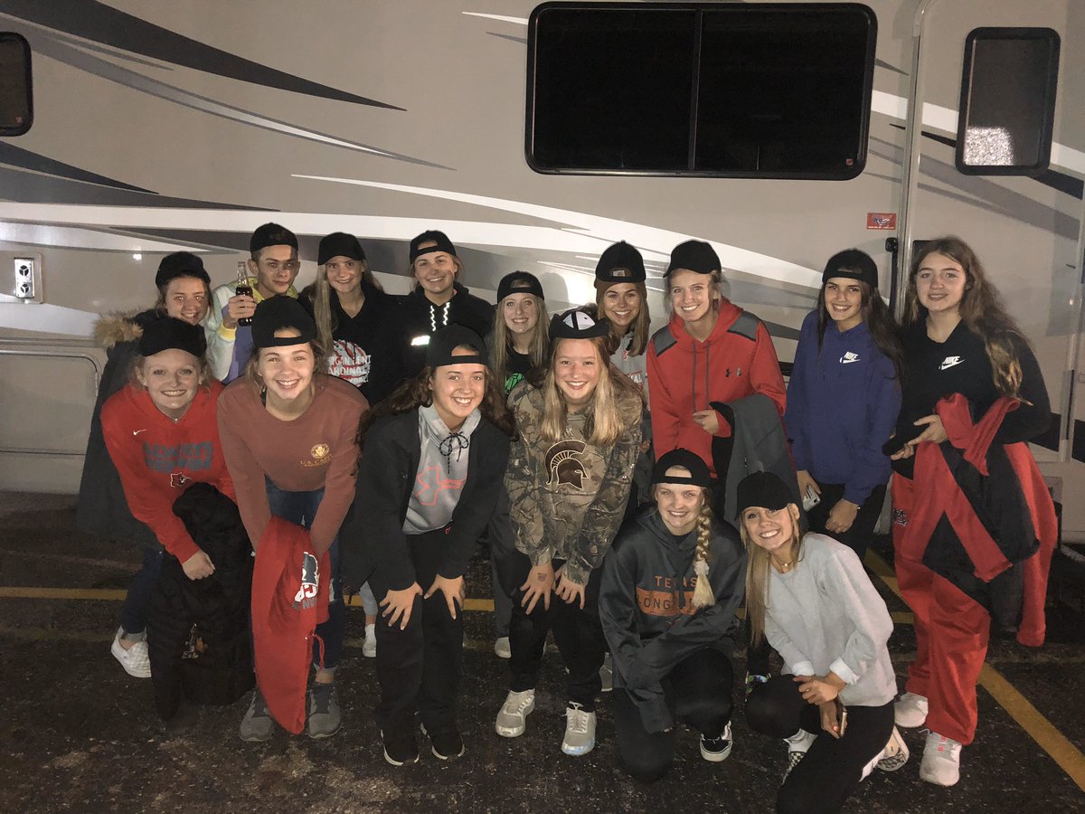 volleyball_mc's tweet photo. We love this team! Good luck in districts! #mccardinals https://t.co/xUzguQxQuv