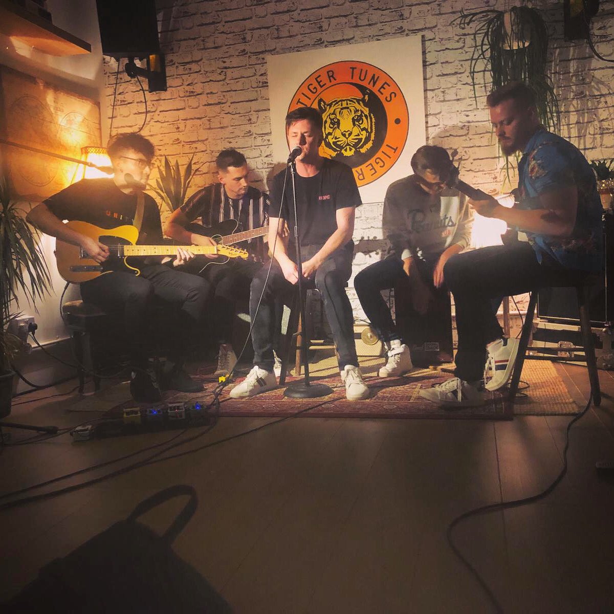 Make sure you’re back here at 6PM tomorrow to get your ears around our very first release. We had a blast with Tiger Studios recording a live acoustic version of our track ‘Chokehold’ and we can’t wait to share it with you.
.
.
.
#newmusic #livemusic #ukrockband