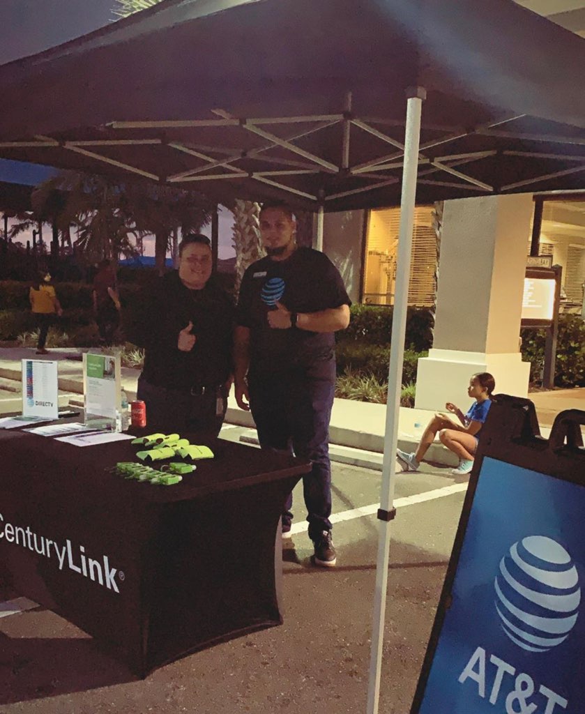 Miguel_Espinal5's tweet image. Amazing partnership with AT&amp;amp;T 📺and CenturyLink✳️ to help grow our customers! Thank you Alyssa for being the best in the business!
@tonicrawford44 @ColeWorldFL @jrluna11 @MilagrosMontout @ATT @Bronson2017 #westsidebestside #COLONIALCLOSERS