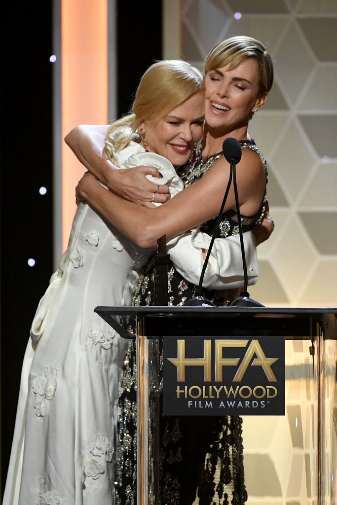 Now this is friendship! 💕 #HollywoodAwards