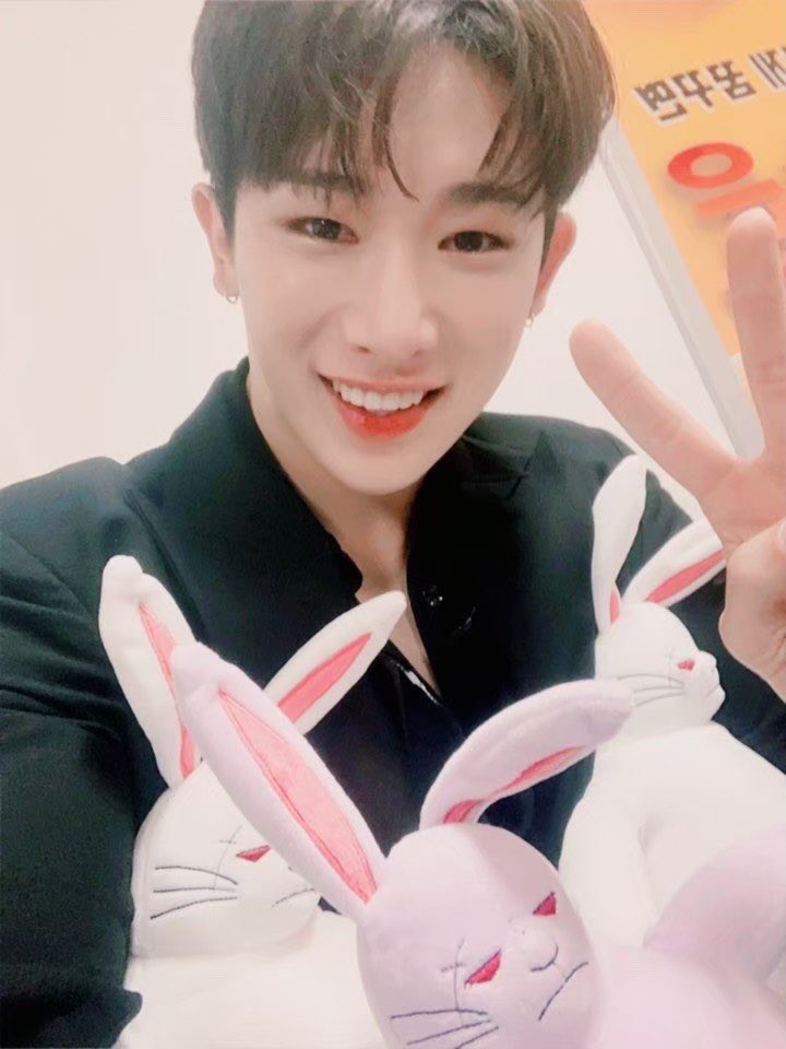nope3113's tweet photo. 優しいふにふに！！守るべきふにふに！！
#AllInForMonstaX7 
#MonstaXWeAreHere 
#MonbebeSupportMonstaX https://t.co/bTa2hGeX9e