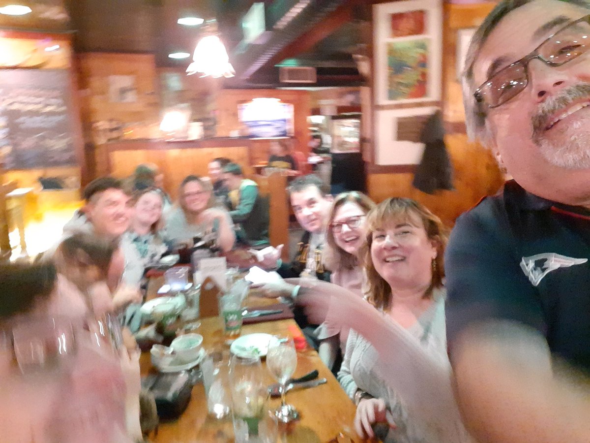 kaileyf518's tweet photo. Mia famiglia ♥️🇮🇹🇨🇮

Saved the best pic for last https://t.co/vCkXJQsqQG