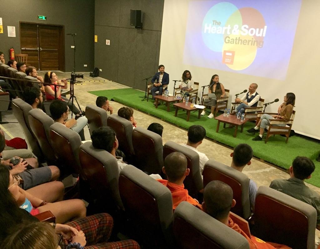 Kounila's tweet photo. Discussion organized by @bbcworldservice
at #FactoryPhnomPenh on role of #Buddhism in #Cambodia with views of young #Cambodians on #gender, #sexuality, #violence & #healing & links to #Buddhism -- will be aired on November 30, 2019.
#BBCHeartandSoul
@BBCNewsAsia https://t.co/3kyGEg1Mel