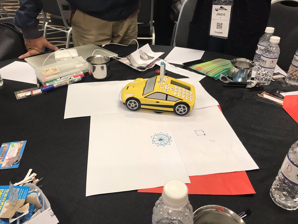 Bibliothecaire3's tweet photo. This is so cool #swf2019 @FionaM_TTS @TTS_Int https://t.co/SS8IBBHmTH