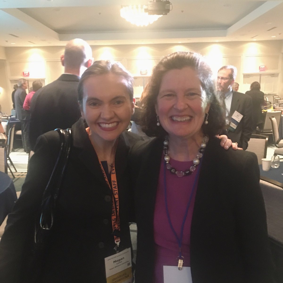 So excited to meet the President of Salve Regina &amp; former institutional researcher, Kelli Armstrong!😬😬😬 <a href="/NEAIR_IR/">NEAIR</a>  #neair19