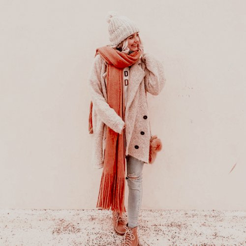 𝙸 𝚠𝚊𝚗𝚝 𝚜𝚘𝚖𝚎𝚘𝚗𝚎 𝚠𝚑𝚘 𝚠𝚊𝚗𝚝𝚜 𝚝𝚘 𝒑𝒍𝒂𝒚 𝒘𝒊𝒕𝒉 𝒕𝒉𝒆 𝒇𝒊𝒓𝒆 𝒊𝒏 𝒎𝒚 𝒔𝒐𝒖𝒍.